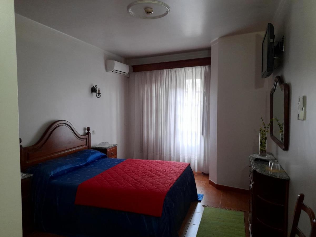 Residencial Das Trinas 2 Guimarães Екстериор снимка